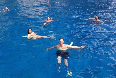 Excursión a Capri desde Sorrento para grupos pequeños en barco.