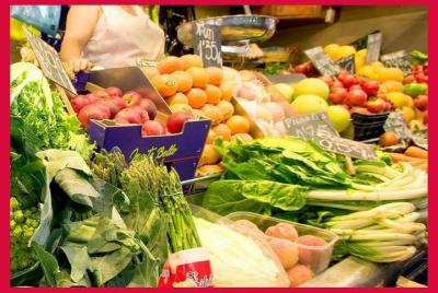 Visita al mercado local y experiencia gastronómica en la casa de un local en Treviso