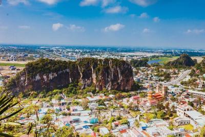 Marble Mountain Tour y My Son Sanctuary Small Group Tour desde Hoi An– Día completo Marble Mountain Tour y My Son Sanctuary Small Group Tour desde Hoi An– Día completo