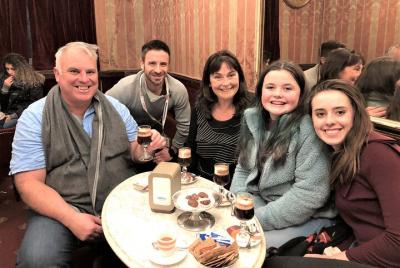 Tour de comida y vino de Turín, incluido el mercado de agricultores