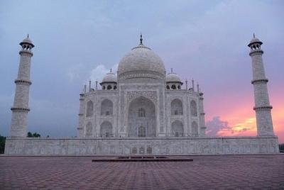 Tour el mismo día en Agra con el Taj Mahal desde Bangalore en vuelos de regreso