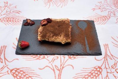 Clases privadas de pizza y tiramisú en la casa de una Cesarina con degustación en Venecia