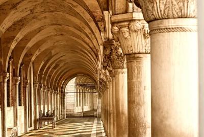 Tour al Palacio Ducal