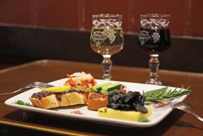 Tour gastronómico privado: Cicheti y Ombre