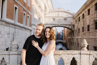Sesión fotográfica romántica en Venecia