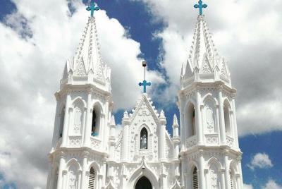 Tour de peregrinación sagrada - Nuestra Señora de la Buena Salud en Velankanni desde Trichy