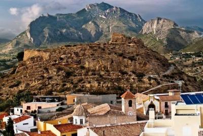 Tour Privado por la Comarca de Alicante con Guía Certificado Tour Privado por la Comarca de Alicante con Guía Certificado