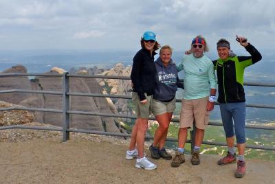 Senderismo ecológico en Montserrat desde Barcelona