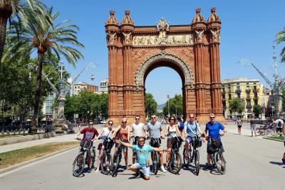 Tour privado en bicicleta eléctrica por Barcelona a medida