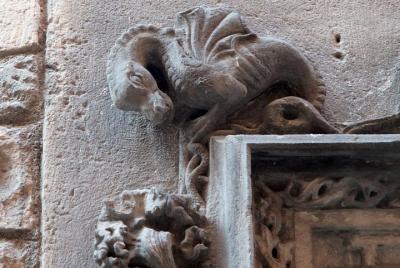 Recorrido a pie con historias y leyendas por el Barrio Gótico