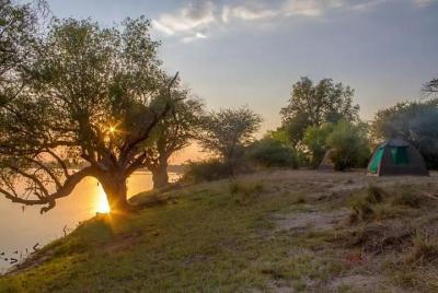 1 Noche 2 Días Camping Safaris en Victoria Falls, Zimbabwe