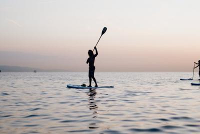 Sunrise/Sunset Stand Up Paddle Barceloneta (skyline)