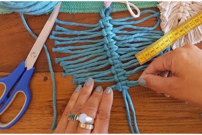 Taller creativo de plumas de macramé. Taller creativo de plumas de macramé.