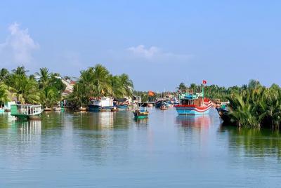 Paseo en búfalo y en canasta desde Da Nang Paseo en búfalo y en canasta desde Da Nang