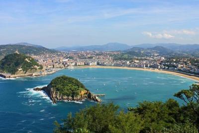 Excursión de día completo por San Sebastián desde Bilbao Excursión de día completo por San Sebastián desde Bilbao