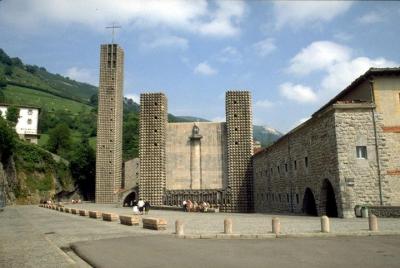 Tour de tres templos, el camino de San Ignacio, almuerzo en tour de grupos pequeños incluido Tour de tres templos, el camino de San Ignacio, almuerzo en tour de grupos pequeños incluido