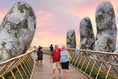 Temprano en la mañana Ba Na Hills con el puente Golden Hand - Tour privado Temprano en la mañana Ba Na Hills con el puente Golden Hand - Tour privado