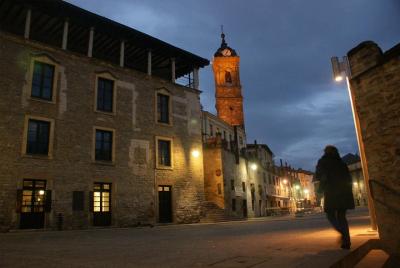 VITORIA DE LEYENDA tour nocturno VITORIA DE LEYENDA tour nocturno