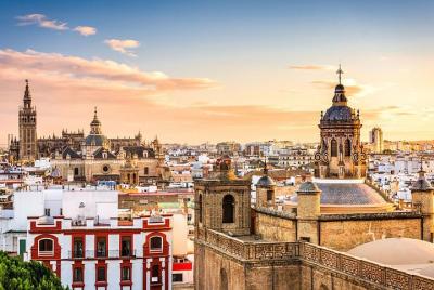 Excursión privada de día completo a Sevilla desde Cádiz con recogida en el hotel