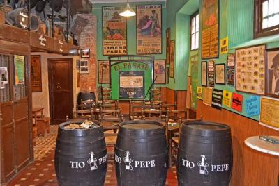 Tour guiado privado por los tabancos en Jerez