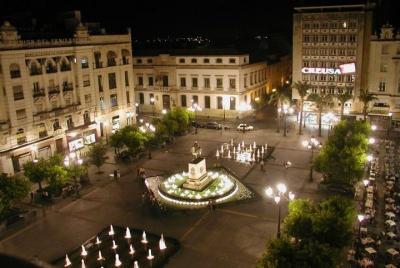 Córdoba de Noche Costumbres y Tradiciones Córdoba de Noche Costumbres y Tradiciones