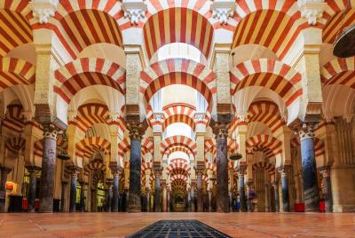 Visita guiada de 1 hora por la Mezquita-Catedral de Córdoba Visita guiada de 1 hora por la Mezquita-Catedral de Córdoba