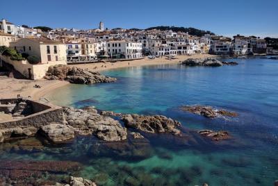 Costa Brava y pueblos medievales Costa Brava y pueblos medievales