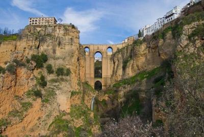 Tour privado de día completo a Ronda y Setenil desde Granada