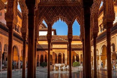 Granada / palacio de la Alhambra Tour privado desde el puerto de Motril para hasta 8 personas