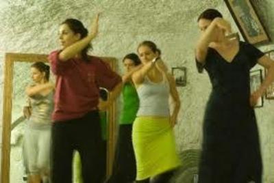 Visita privada: Clase de baile flamenco en una cueva del Sacromonte en Granada
