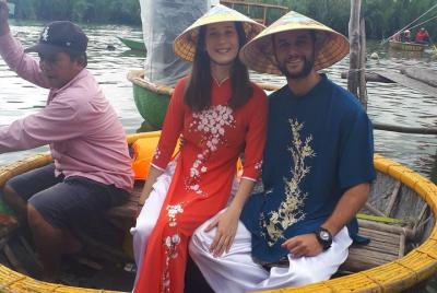 Hoi An Basket Boat Tour (bote de canasta, visita al bosque de coco de agua, pesca de cangrejo) Hoi An Basket Boat Tour (bote de canasta, visita al bosque de coco de agua, pesca de cangrejo)