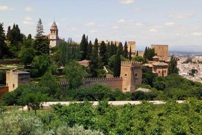 Visita Alhambra, solo para ti