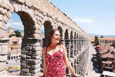 Desde Madrid: Excursión de día completo a Ávila y Segovia ComBo (con transporte)