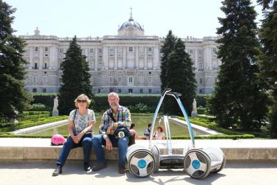 Recorrido de 1 hora por lugares esenciales de Madrid en Ninebot-Segway