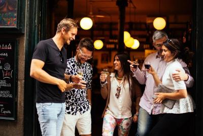 Tour Privado de Bebidas y Bocadillos en Madrid