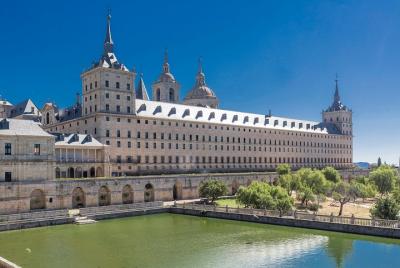 Excursión de medio día por la tarde al Real Monasterio de El Escorial + Toledo