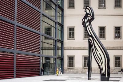 Sáltate la línea del Museo Reina Sofía.