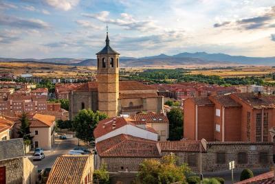 Traslado privado de salida Madrid, Toledo o Avila al aeropuerto MAD en Van de lujo