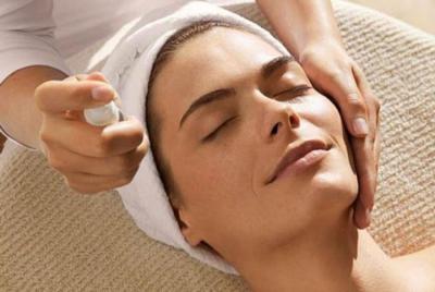 Dr. Hauschka Tratamiento Facial Personalizado