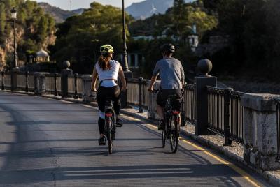 EXCURSIÓN EN BICICLETA ELÉCTRICA 1: Pico más alto de Málaga - Pueblos Blancos: Olías - El Palo (3 horas) EXCURSIÓN EN BICICLETA ELÉCTRICA 1: Pico más alto de Málaga - Pueblos Blancos: Olías - El Palo (3 horas)