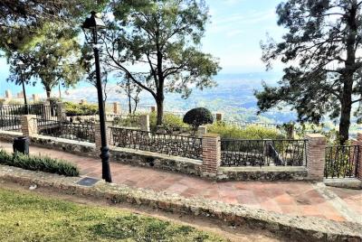 Excursión privada a pie en Mijas Pueblo por Tours en Málaga Excursión privada a pie en Mijas Pueblo por Tours en Málaga