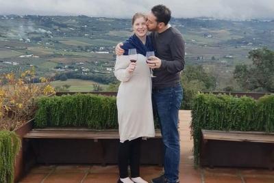 Tour privado de vinos de Ronda con tapas, incluida una visita a Ronda Tour privado de vinos de Ronda con tapas, incluida una visita a Ronda