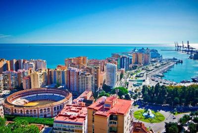 Excursión por la costa de Málaga: recorrido panorámico y a pie en grupos pequeños Excursión por la costa de Málaga: recorrido panorámico y a pie en grupos pequeños