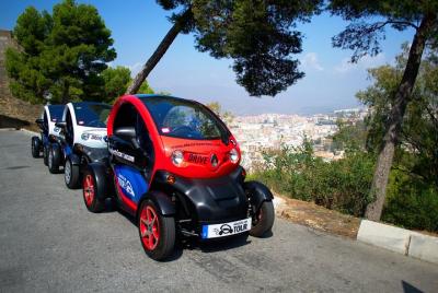 Tour Privado en Málaga en coche eléctrico para ti, tu pareja o tu familia Tour Privado en Málaga en coche eléctrico para ti, tu pareja o tu familia