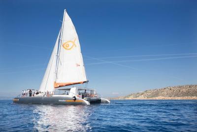 Crucero en catamarán y excursión de buceo de superficie en Mallorca Crucero en catamarán y excursión de buceo de superficie en Mallorca