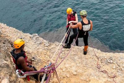 Excursión de coasteering al norte de Mallorca con traslados Excursión de coasteering al norte de Mallorca con traslados