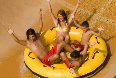 Western Water Park, Entradas a la entrada. Western Water Park, Entradas a la entrada.