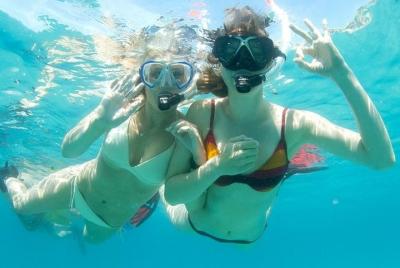 Tour de snorkel a las islas Malgrats en barco. Tour de snorkel a las islas Malgrats en barco.