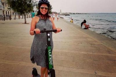 2h10min Tour PRIVADO en patinete eléctrico visitando Palma y su baya 2h10min Tour PRIVADO en patinete eléctrico visitando Palma y su baya