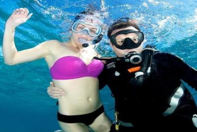 Hurghada: tour de aventura de buceo de día completo con almuerzo Hurghada: tour de aventura de buceo de día completo con almuerzo